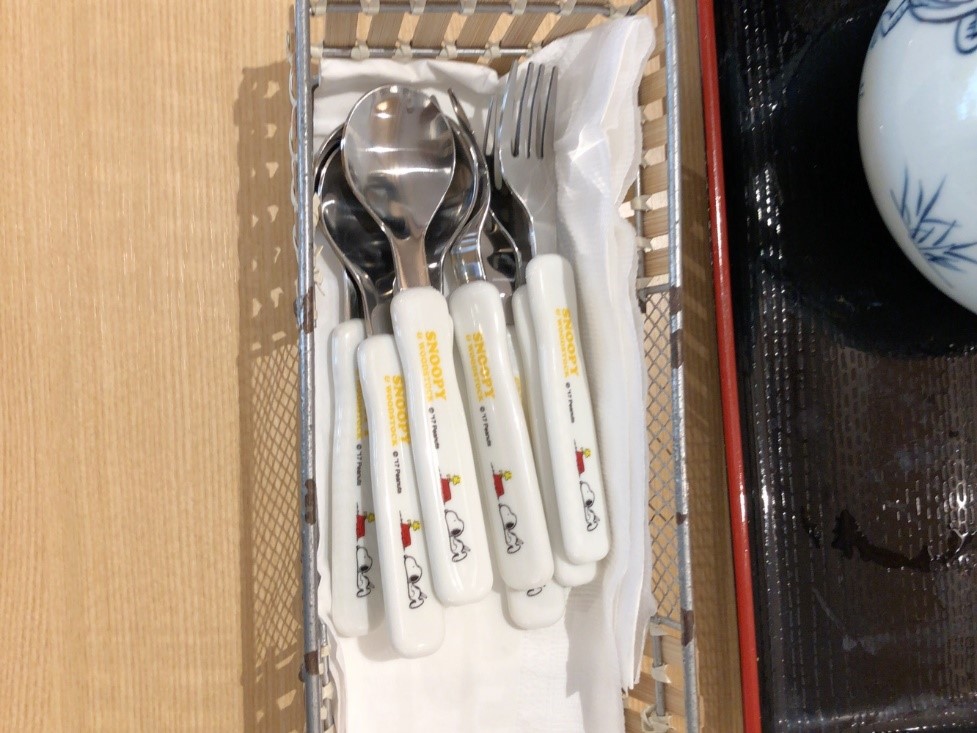 お子さま用カトラリーあり