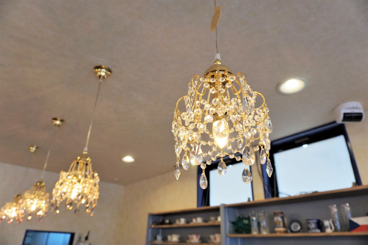 シャンデリアなど相談承ります