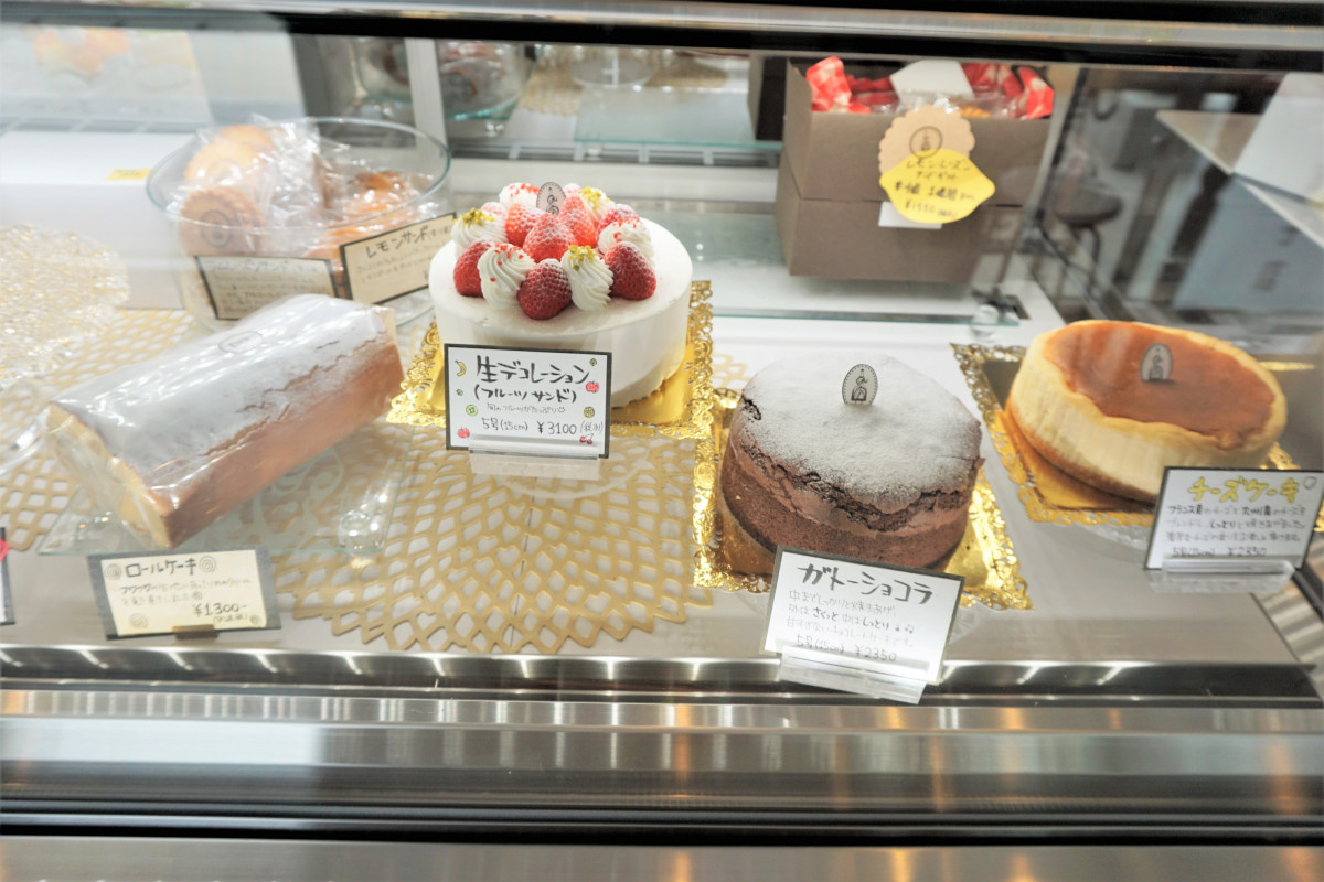 ホールケーキのご予約でイメージカタログやサイズなどの案内あります！