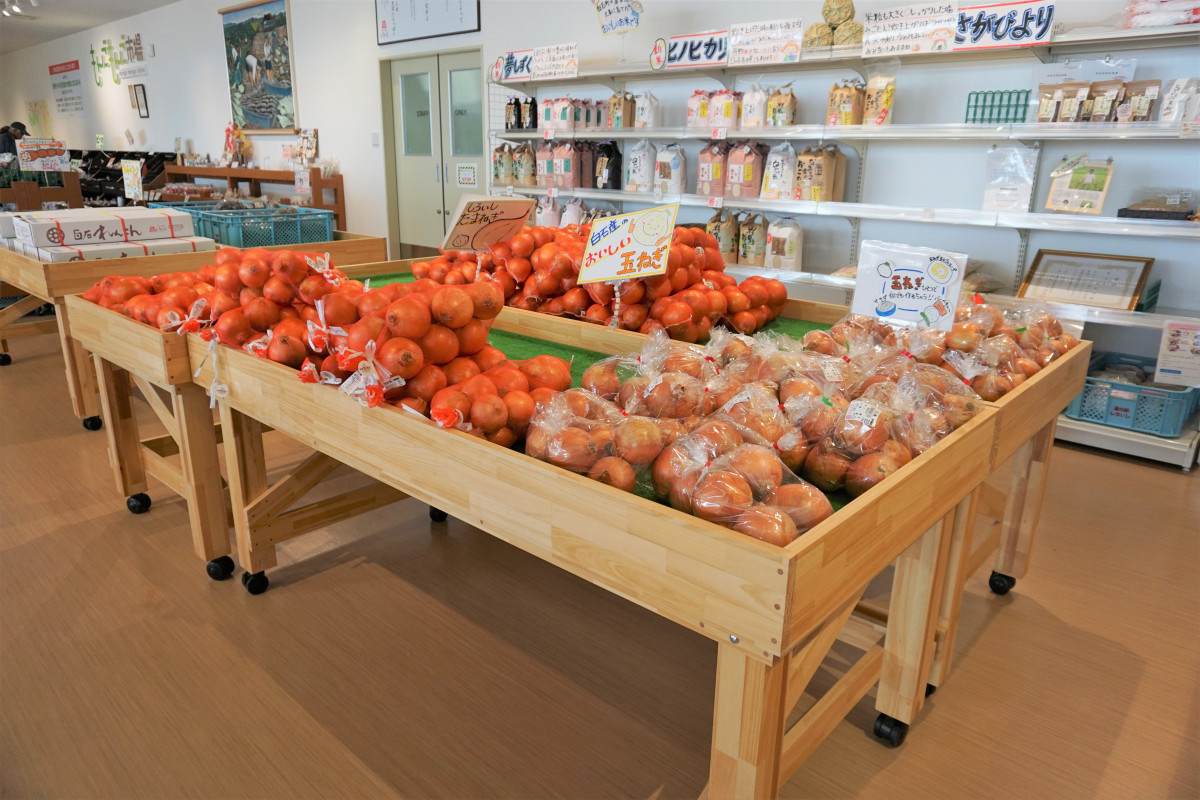 【1階：もんごもんご市場】