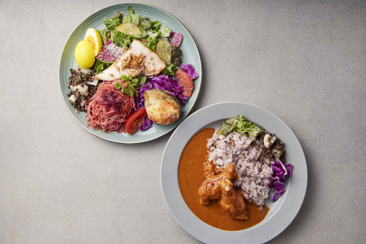 ランチタイム（11：30～15：00、ラストオーダーは14：30）