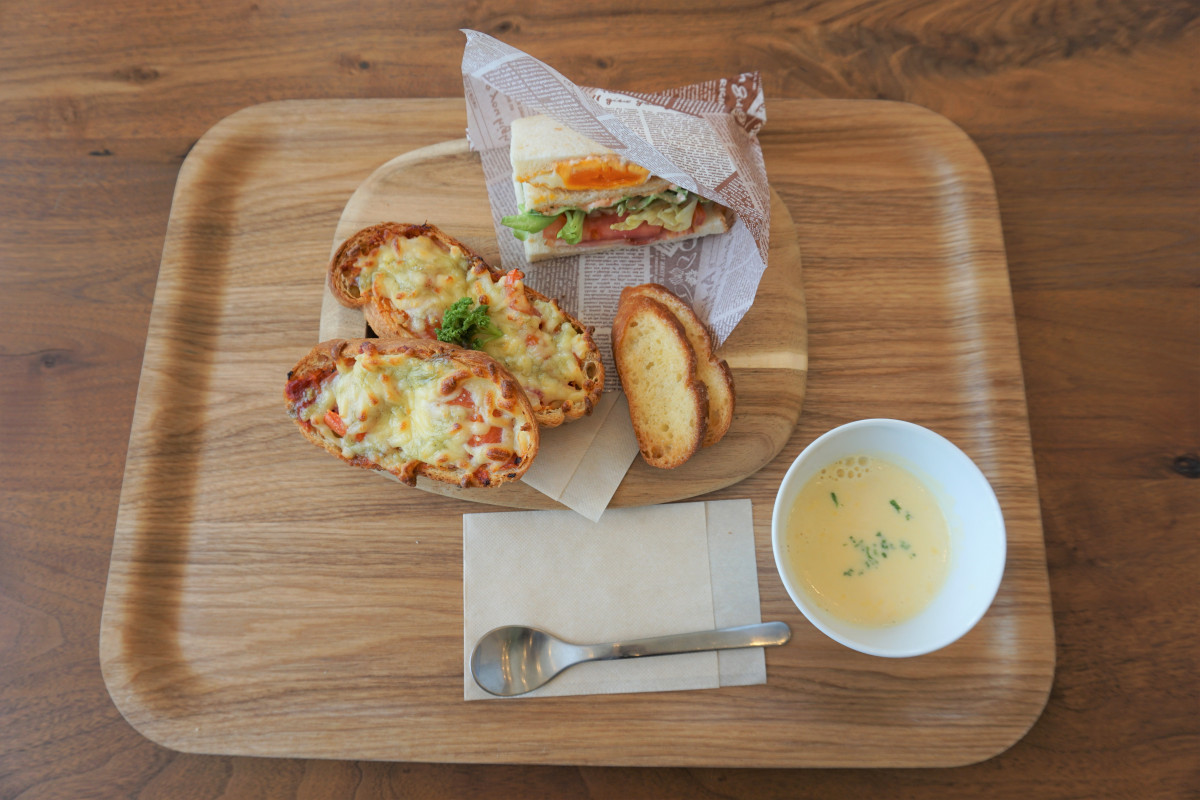 月曜日のパンランチ