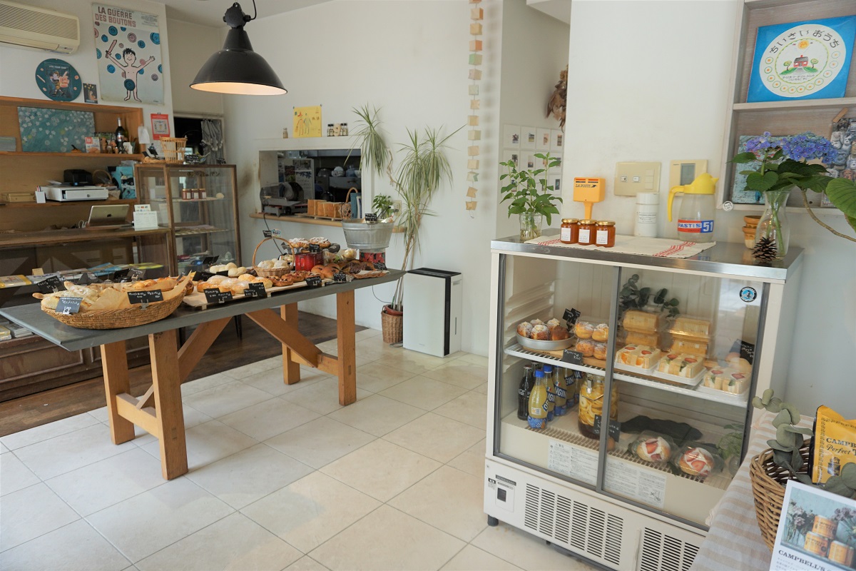 ベーカリーコーナー