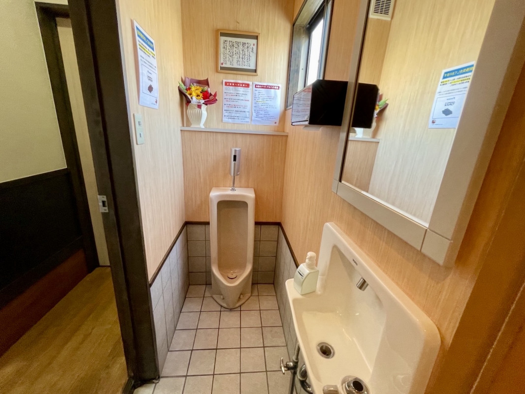 男性用トイレ