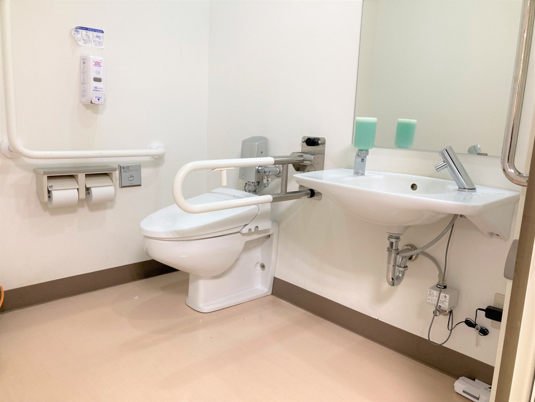 バリアフリートイレ