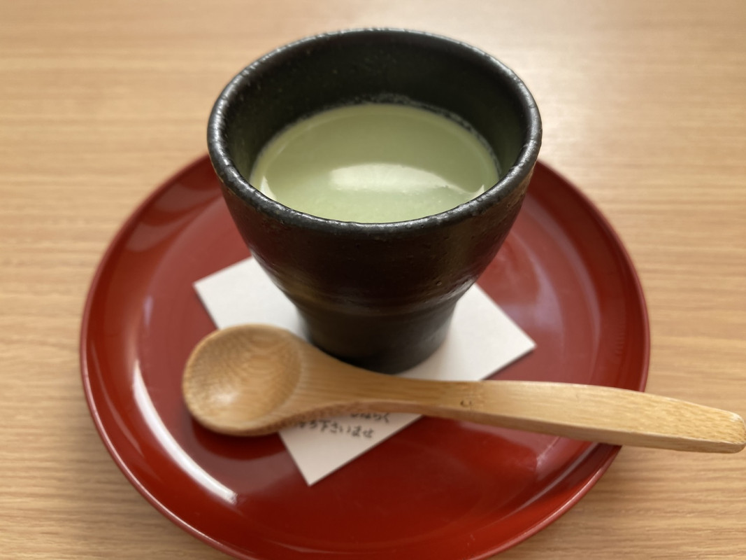 ウェルカムデザート「敷島プリン」