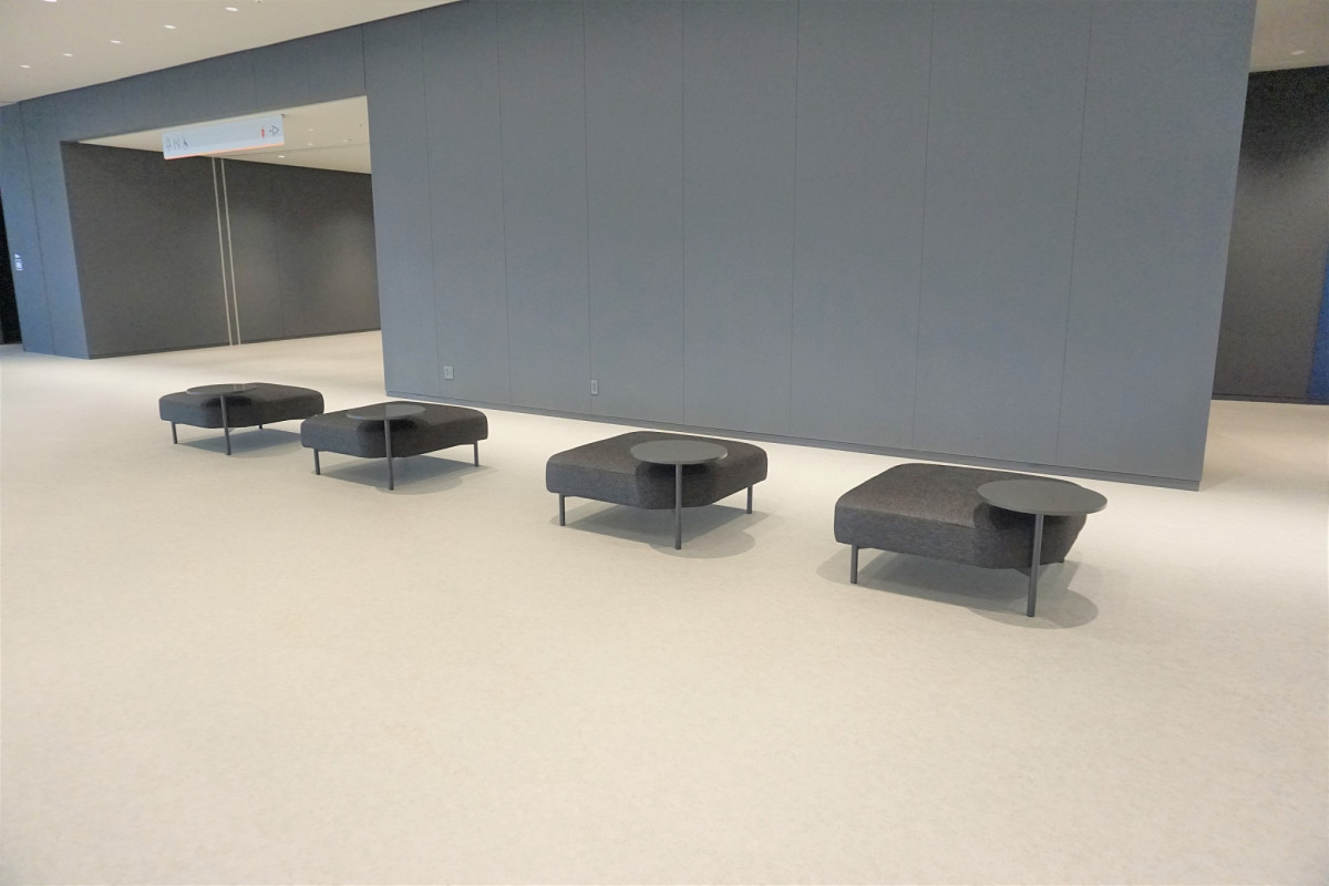 ロビー休憩スペース