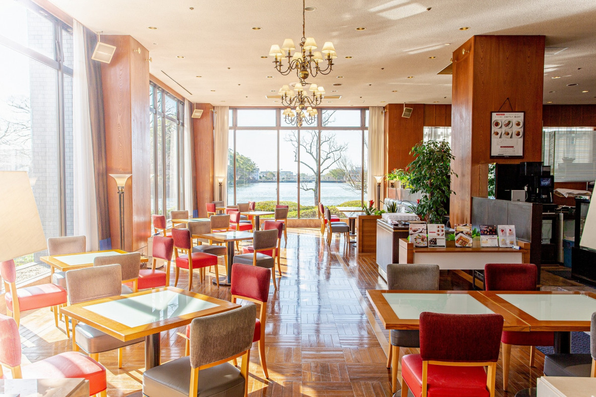 ホテル内カフェ「グリーンブリーズ」