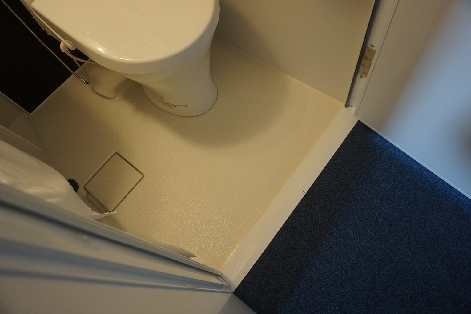 出入口はフラットです