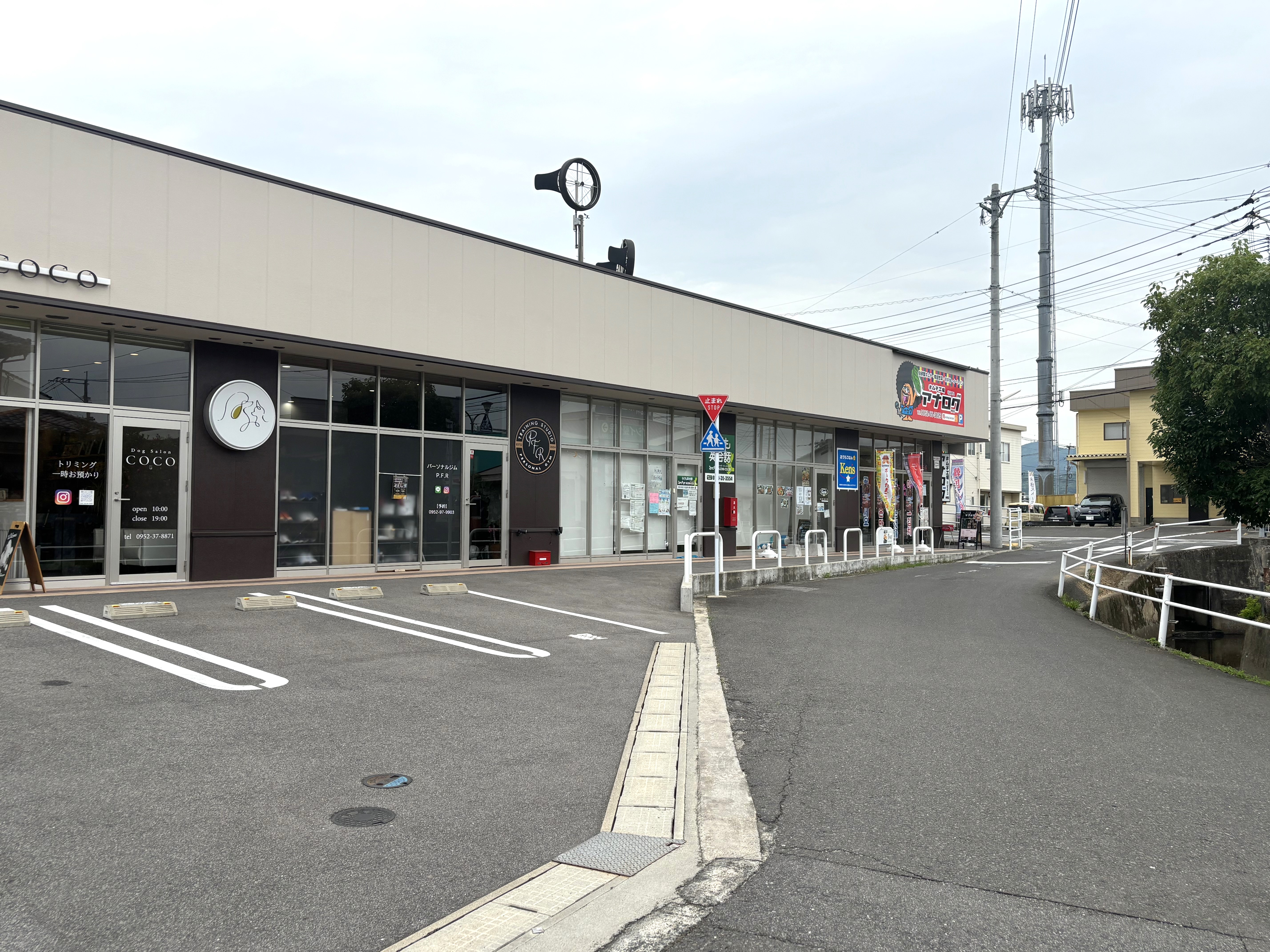 店舗への通路
