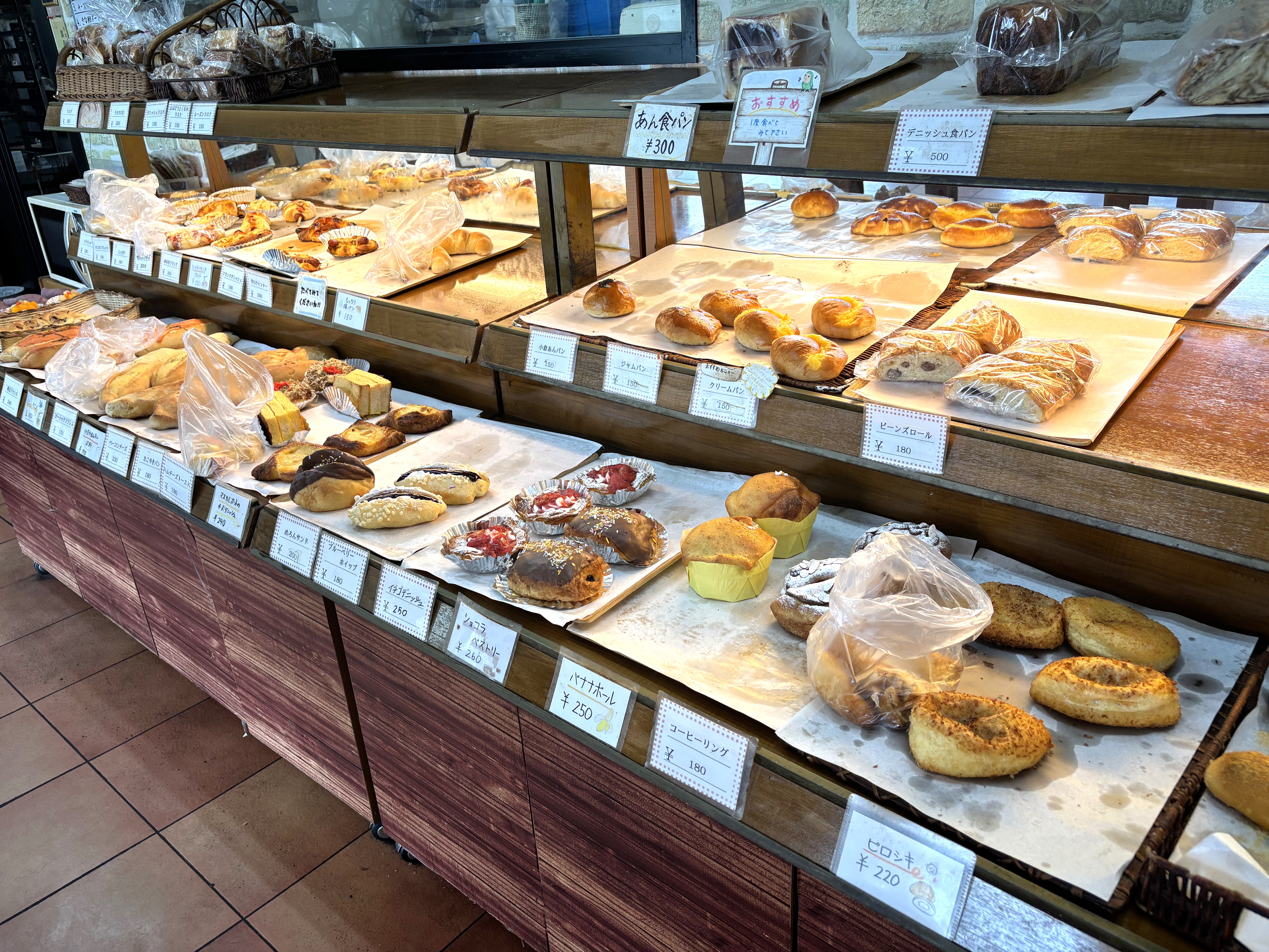 種類豊富なパンたち