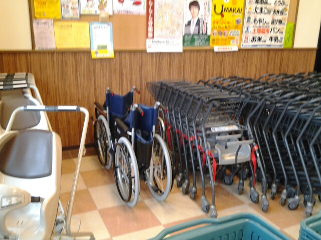 車イス、ベビーカート